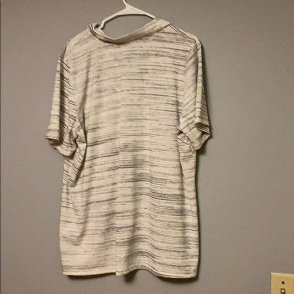 Casual collared shirt - Picture 2 of 3